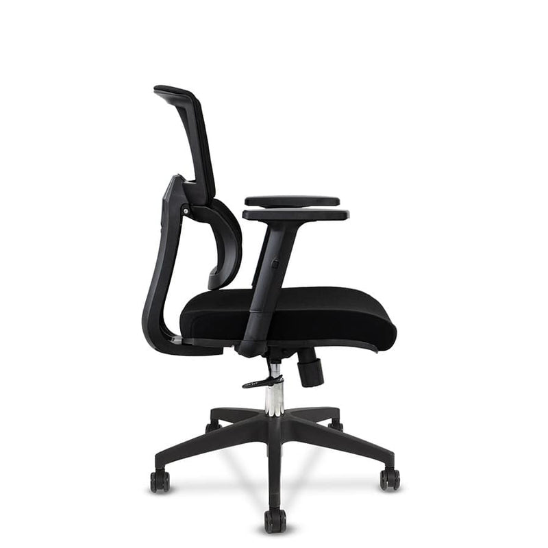 La Silla de Oficina Delphi A1D-N combina funcionalidad y elegancia en una sola pieza. Con un diseño sofisticado y exclusivo, esta silla ofrece comodidad y estilo a tu espacio de trabajo. Su estructura duradera y ergonómica permite trabajar con mayor eficiencia y confort.