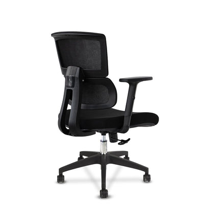 La Silla de Oficina Delphi A1D-N combina funcionalidad y elegancia en una sola pieza. Con un diseño sofisticado y exclusivo, esta silla ofrece comodidad y estilo a tu espacio de trabajo. Su estructura duradera y ergonómica permite trabajar con mayor eficiencia y confort.